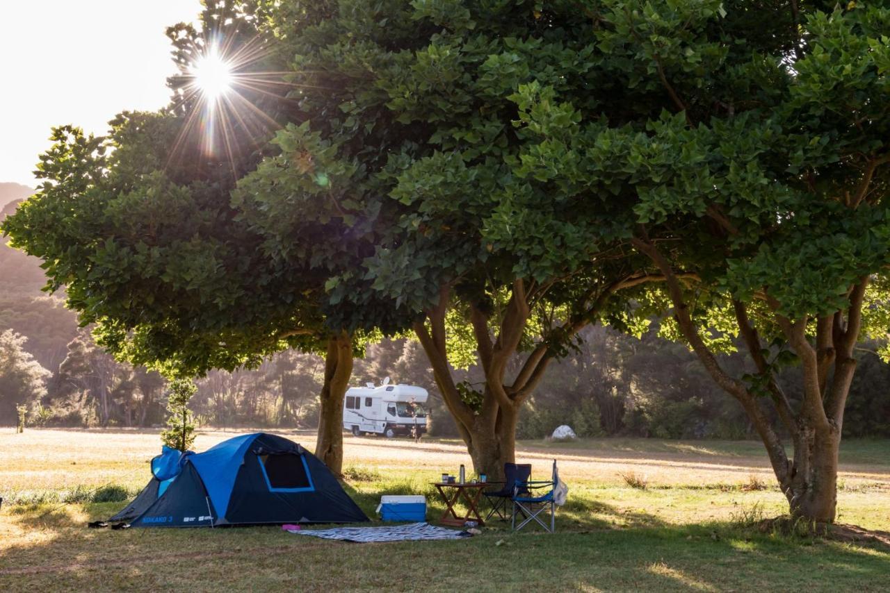 Russell-Orongo Bay Holiday Park Esterno foto